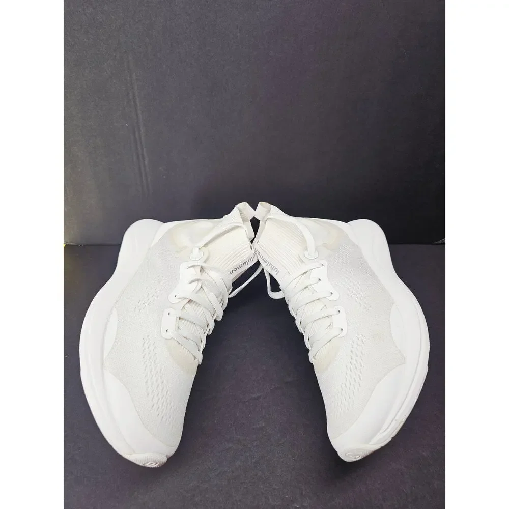 Lululemon Women 5.5 Comfy footwear